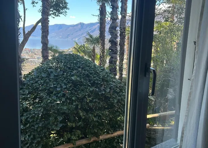 Olanda Πανδοχείο *